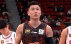 山東男籃勝上海，陳培東三分制勝，摩爾半場亮眼。